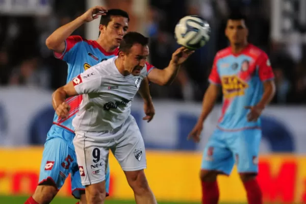 Quilmes fue lapidario con Arsenal: 4-0