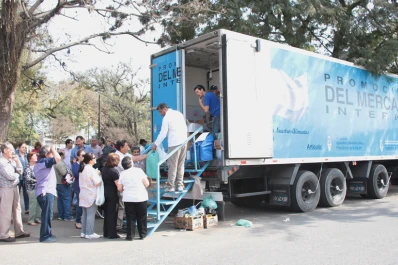 El camión de Pescado para todos continúa en Tucumán