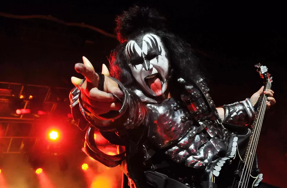 DEDO ACUSADOR. El líder de Kiss apuntó a la gente que descarga música de internet. GETTY IMAGES