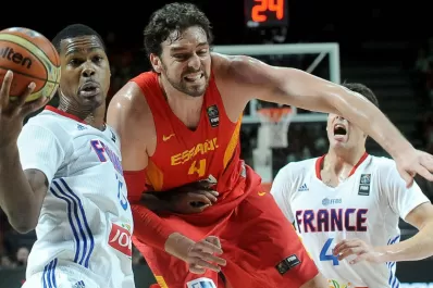 Francia enmudece Madrid, elimina a España y se mete en las semis