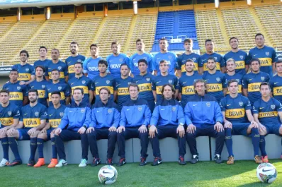Boca sacó a Bianchi y puso a Arruabarrena en la foto oficial del plantel