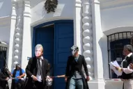 Simularon el embargo de la Casa Histórica en repudio a los fondos buitre