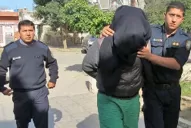 Detuvieron al bibliotecario que se filmó teniendo sexo con un adolescente