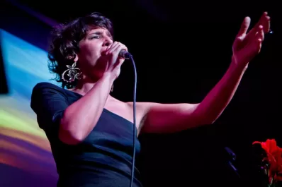 Una voz de fuego que llega desde el frío