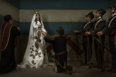 Artistas tucumanos posarán para un calendario benéfico