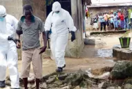 Medios africanos aseguran que dos muertos por ébola se habrían convertido en 'zombies'