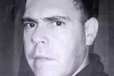 El suboficial de la Armada que abusó de su hija fue trasladado a una cárcel