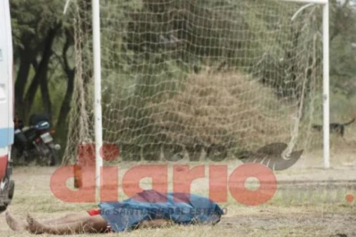 Santiago del Estero: un arquero amateur murió luego de parar la pelota con el pecho
