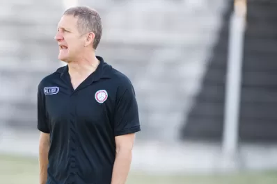 Lovrincevich se va con críticas a Gutiérrez