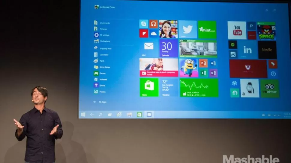 CONFERENCIA. Joe Belfiore, vicepresidente de Microsoft, fue el encargado de presentar algunas de las características del nuevo Windows 10. 