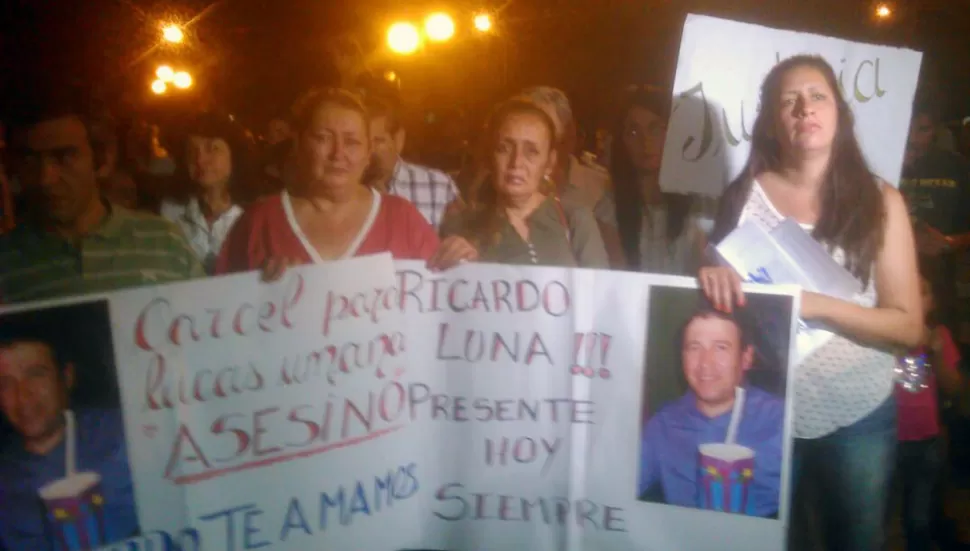 Vecinos de Juan Bautista Alberdi marcharon para pedir justicia