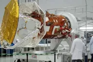 Un centenar de personas pondrá en órbita al satélite argentino Arsat-1