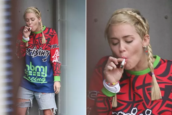 Miley Cyrus volvió a dejarse fotografiar ¿fumando marihuana?