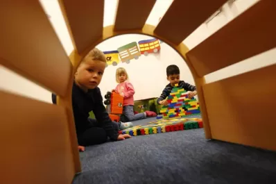 “En la sala de 4 se empieza a construir la secundaria”