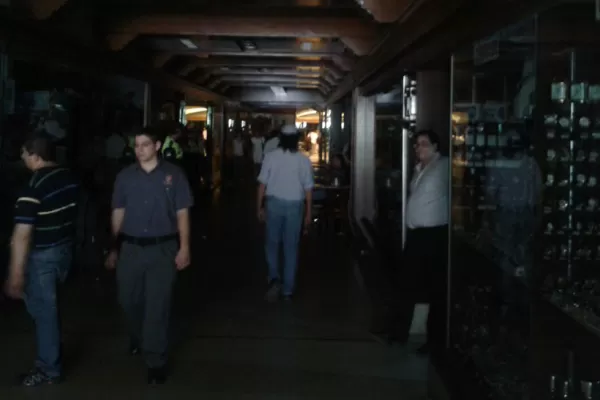 Un corte de electricidad complicó las ventas por el Día de la Madre