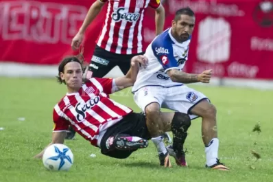 San Martin hizo todo para ganar, pero cayó por 2-1 ante Antoniana