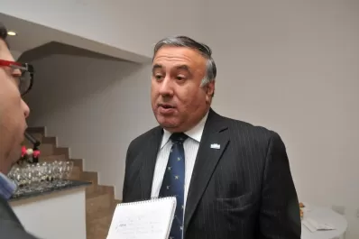 El intendente de Lules dice que achicó la deuda pública