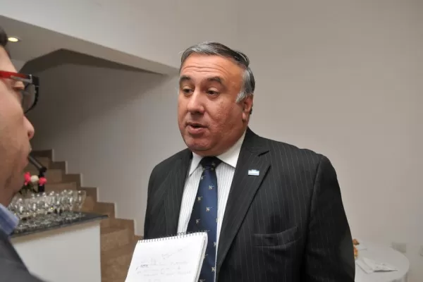 El intendente de Lules dice que achicó la deuda pública