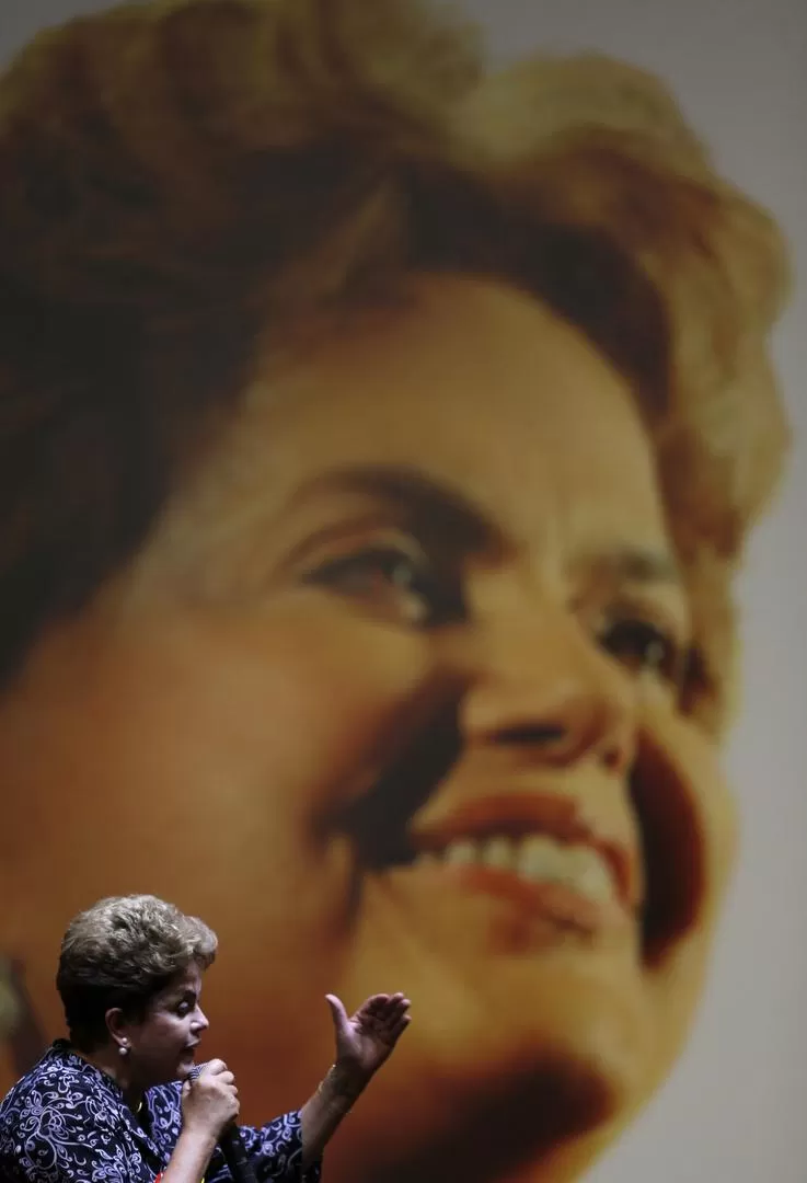 POR LA REELECCIÓN. Dilma enfrentará a Neves en dos debates televisivos, antes de hacerlo en las urnas. reuters