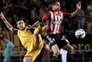 Estudiantes pasó a cuartos de final, de la mano de Hilario Navarro