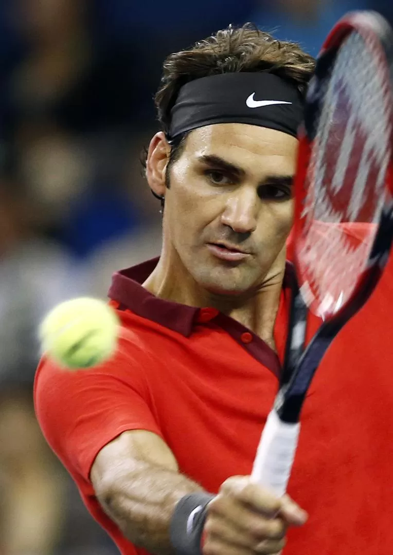 EN TWITTER. Federer sube la apuesta al escribir: “tercer día en la arcilla”. 