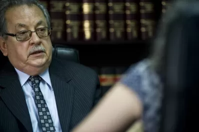 Lo detuvieron a los 15 años y aún sufre secuelas