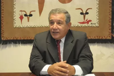 Denuncian a Toledo por obras inconclusas