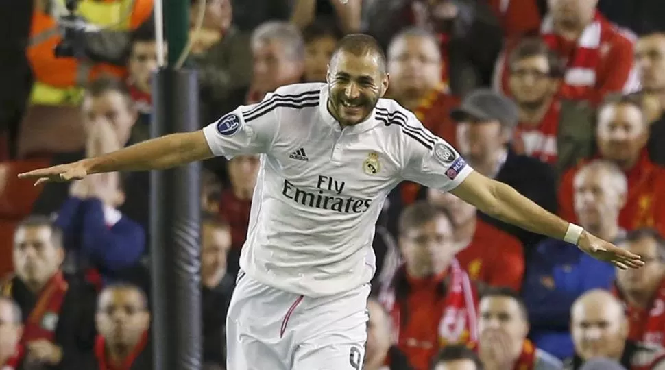 SIEMPRE BRILLA. Karin Benzema marcó dos goles para Real Madrid. 
