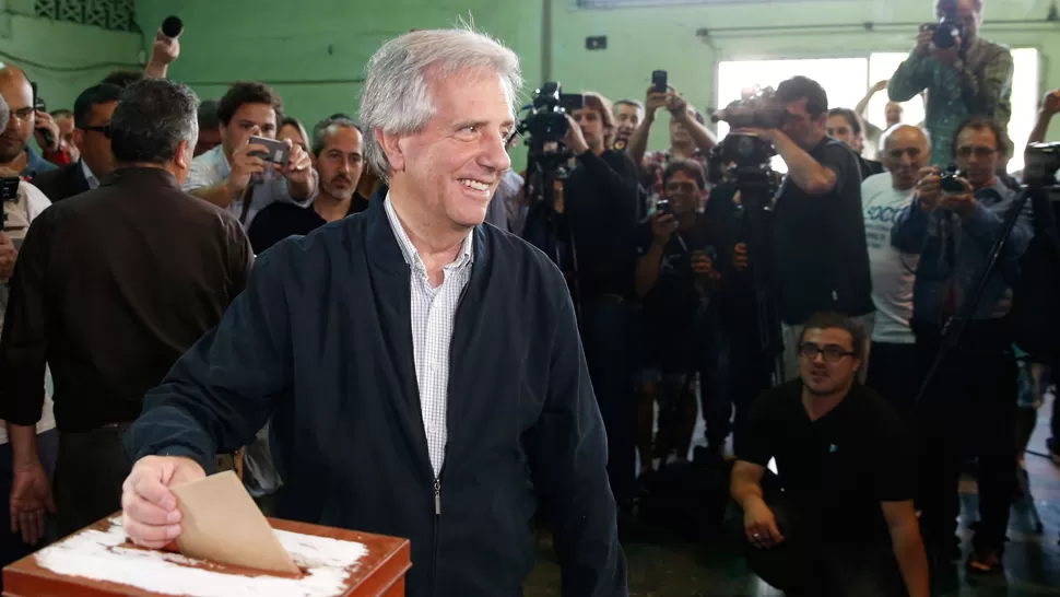LA SUCESION. Vázquez aspira a continuar el modelo desarrollado por Pepe Mujica. REUTERS