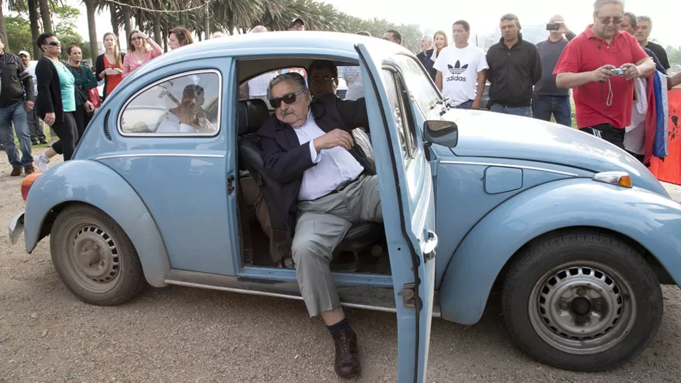 SIN DESPEINARSE. Mujica confesó que mirará desde afuera los comicios presidenciales de esta tarde. FOTO TOMADA DE LANACION.COM.AR