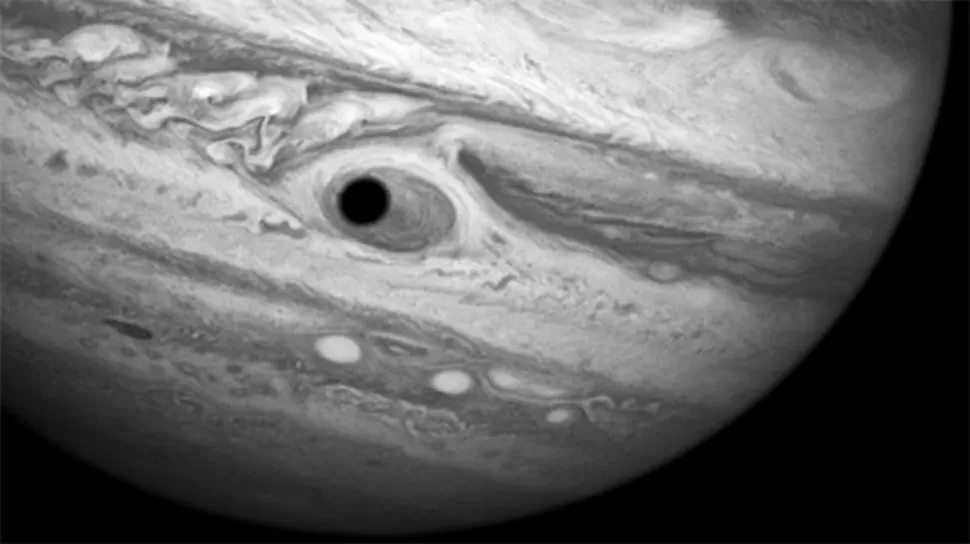 El ojo de Júpiter que todo lo ve