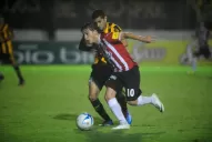 San Martín empató con Mitre y complicó su futuro