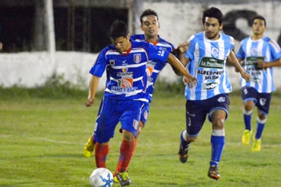 Atlético Concepción eliminó por penales a Unión Santiago