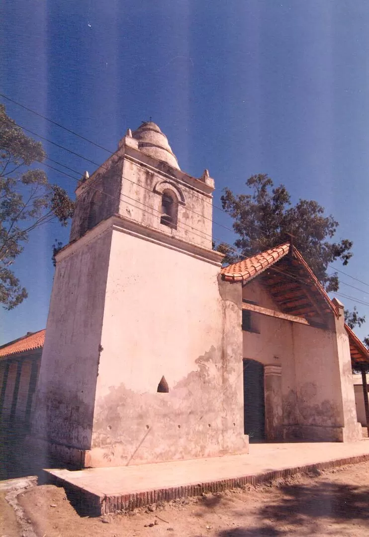  CAPILLA DE CHICLIGASTA. La foto de Efraín David registra la fachada del templo más antiguo de la provincia.
 la gaceta / archivo