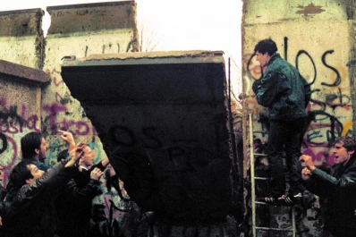 La distancia entre las dos Alemanias se mantiene