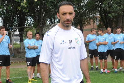 Azconzábal: Estoy feliz de estar en un lugar donde recibí grandes muestras de cariño