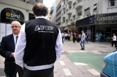 Los operativos en la City no impiden que trepe el blue