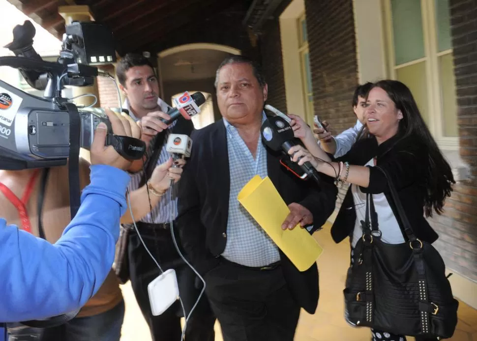 SIN DECLARACIONES. Molins, que entró a declarar pasadas las 9, salió de los Tribunales cerca de las 11. la gaceta / foto de Antonio Ferroni