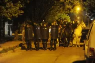 La salida del Monumental fue con corridas y represión policial