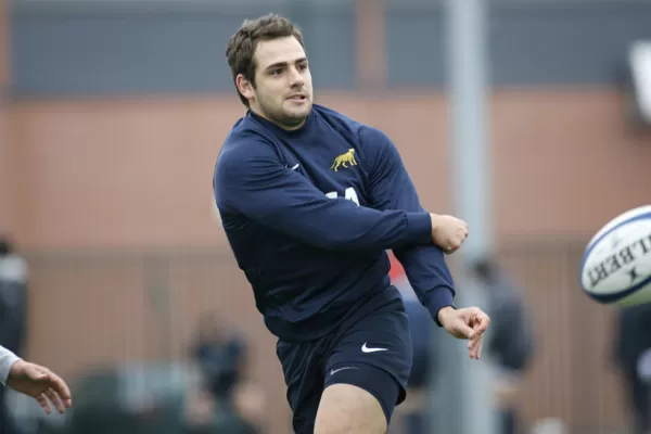 Nicolás Sánchez ternado para los premios Olimpia 2014
