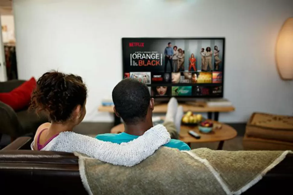 La televisión tradicional dejará de existir en 2030, según el CEO de Netflix