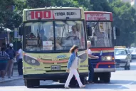 Terminó el paro de colectivos y Camioneros