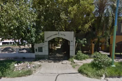 Se entregó el menor que mató a una mujer en barrio Victoria