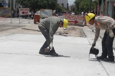 Mañana liberarán media calzada en Santiago al 700