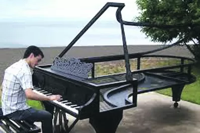 Dos jóvenes valores debutan con la Orquesta Estable