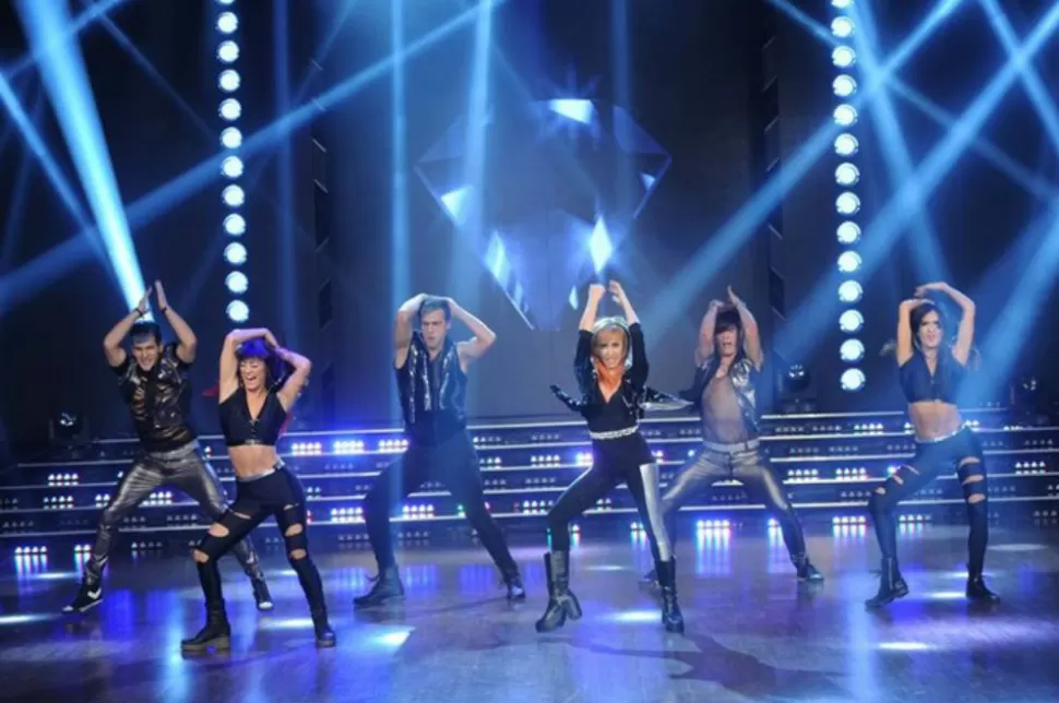 K-Pop en Bailando 2014: Cassano se copó con el nuevo ritmo