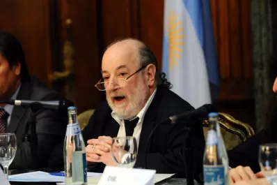 Investigan a Bonadio por lavado de dinero