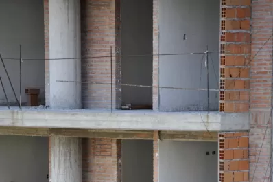 Cae la industria, a pesar del aumento en la construcción