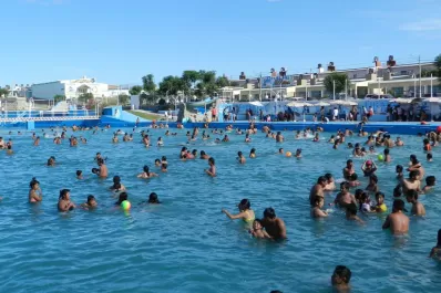 Jujuy: Milagro Sala puso en marcha la temporada de pileta de la Tupac Amaru