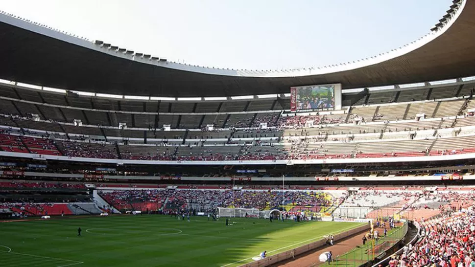 ENORME. La misa se realizará en el estadio donde se jugó la final del Mundial 1986. FOTO TOMADA DE INFOBAE.COM